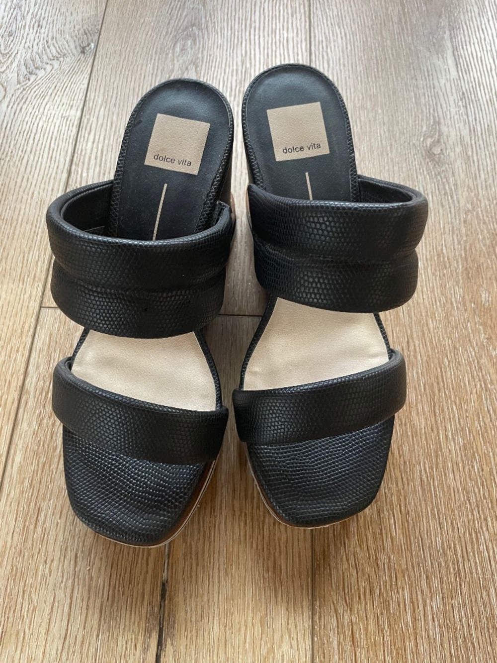 Dolce Vita Black Wedges Size 6.5